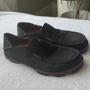 OluKai Charcoal Leather Slip-On Loafers